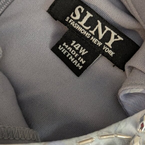 Plus-size 14W Beaded Halter Floral Maxi-length Gown • Metallic Accents - NWT - Picture 9 of 9